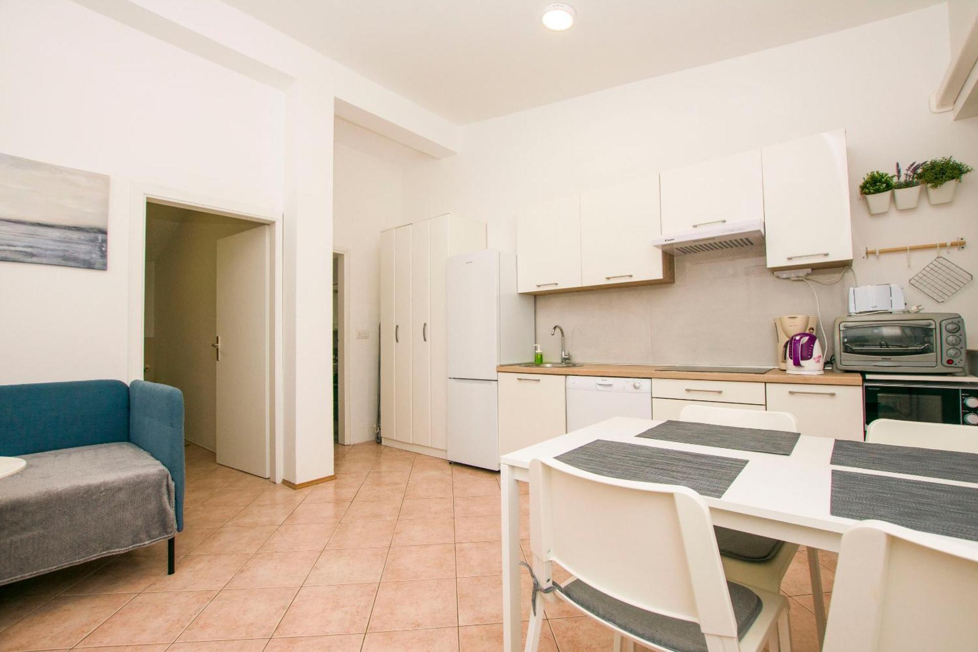 Apartments Josip Drage Exterior photo